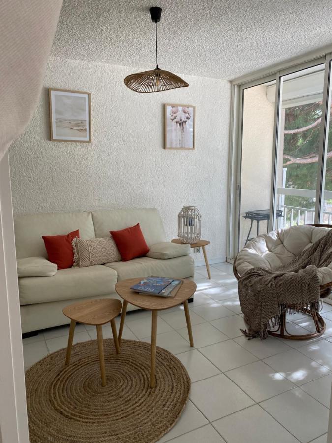 Superbe Appartement Cosy Vue Mer Pieds Dans L'Eau 카발레르쉬르메르 외부 사진